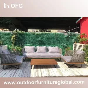 Elegant 5-Piece Metal Outdoor Dining Set for Compact Patios – Modern Space-Saving Patio Furniture with Bench and Chairs